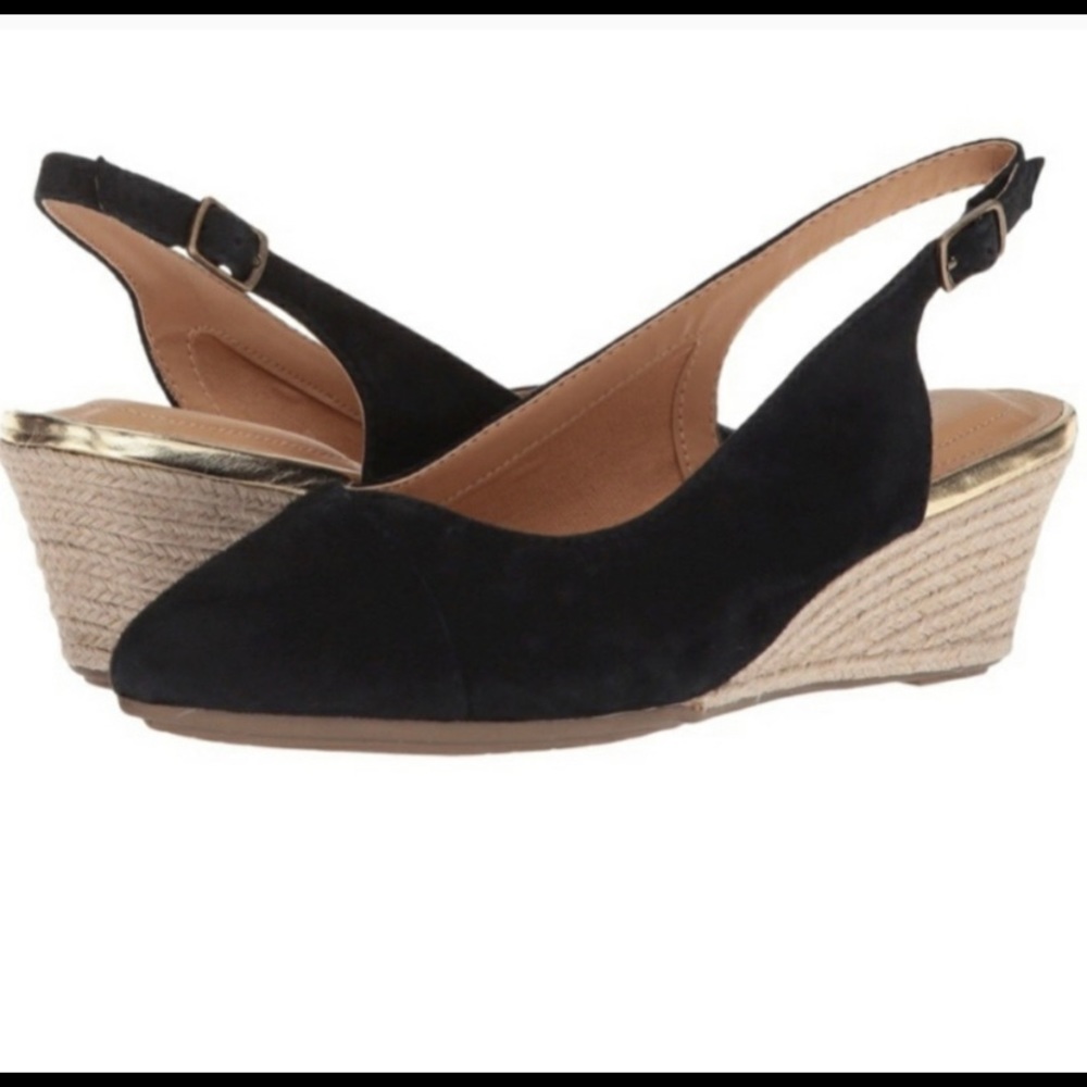 Wear all day comfy Me too Sofia pointed Suede sling back sz 6M